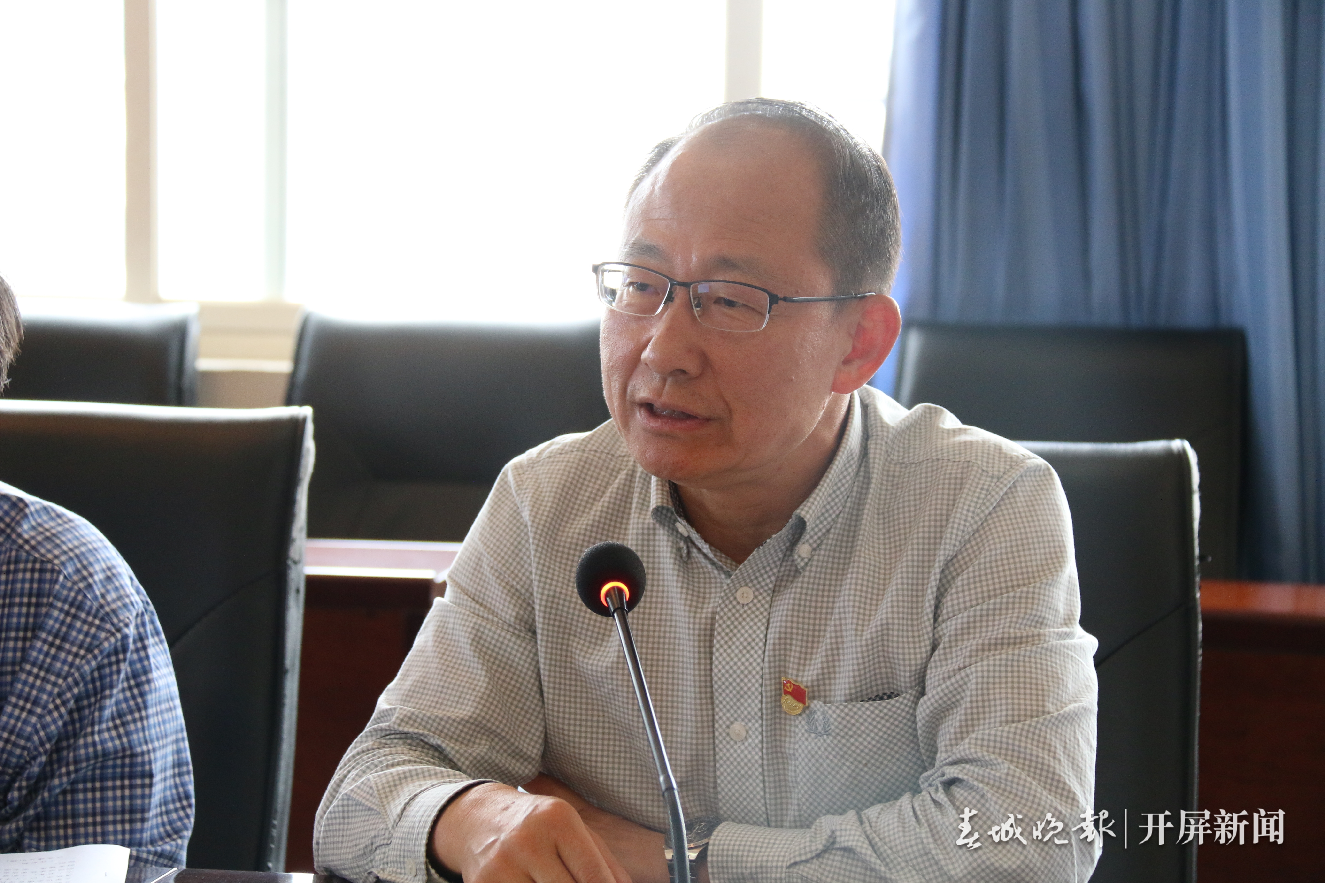 云大附中党委与昆明市交警一大队党总支党建共建签字仪式