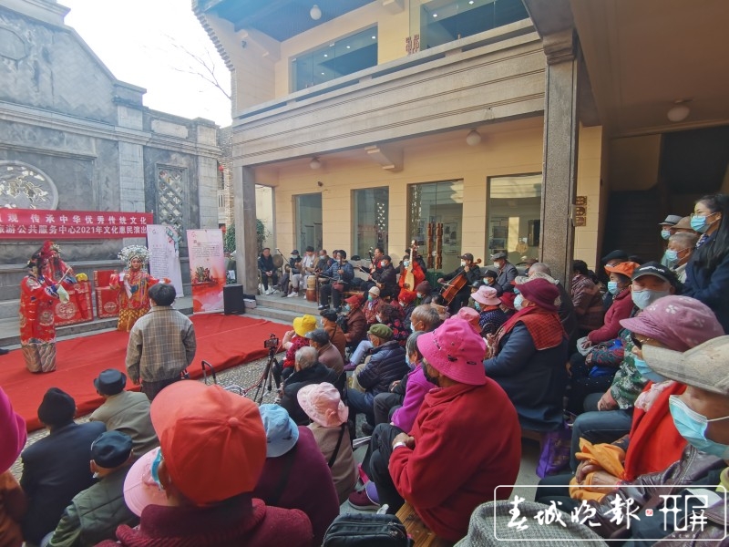 文旅融合焕发昆明老街新活力 刘文波 摄