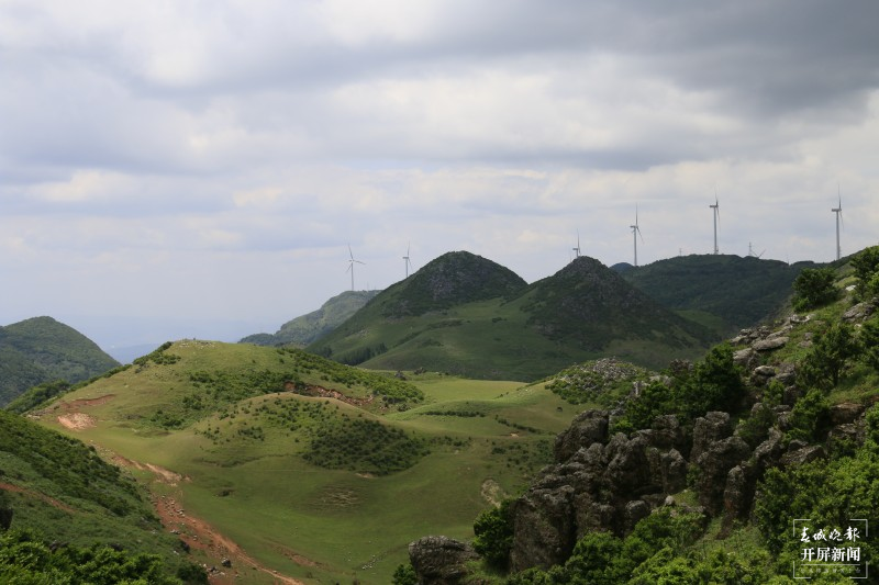 开屏云游 | 奇山怪石、云遮雾绕，美到骨子里的玉溪华宁么波冲 李春丽 通讯员 张艳艳 摄