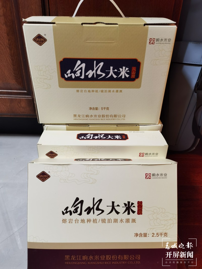 就地过年 | 旅居昆明外乡人的家乡味 刘文波 摄