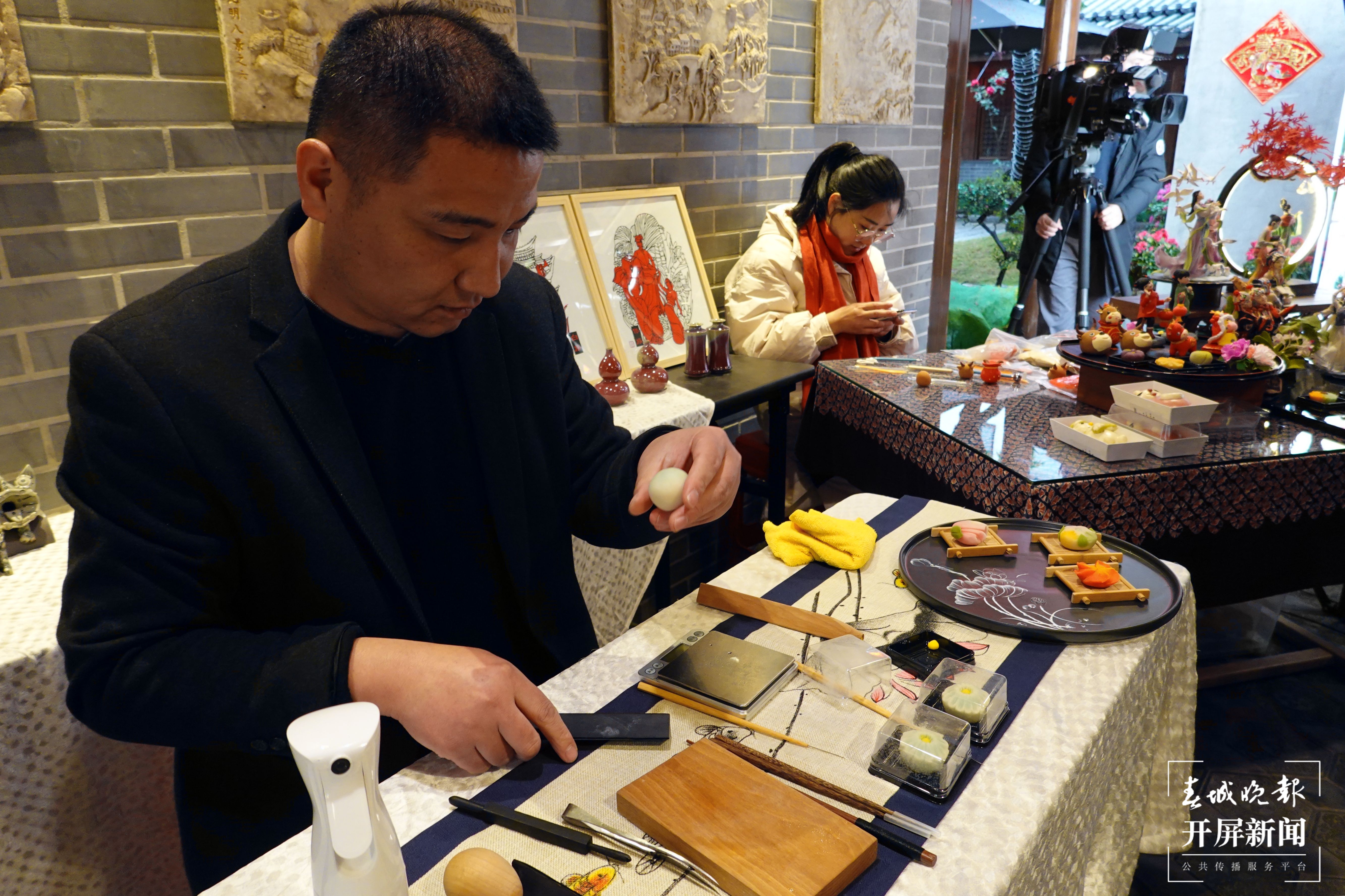 观看量达132.8万！线上做“年夜饭” 、搭建“云拜年”平台活动引关注