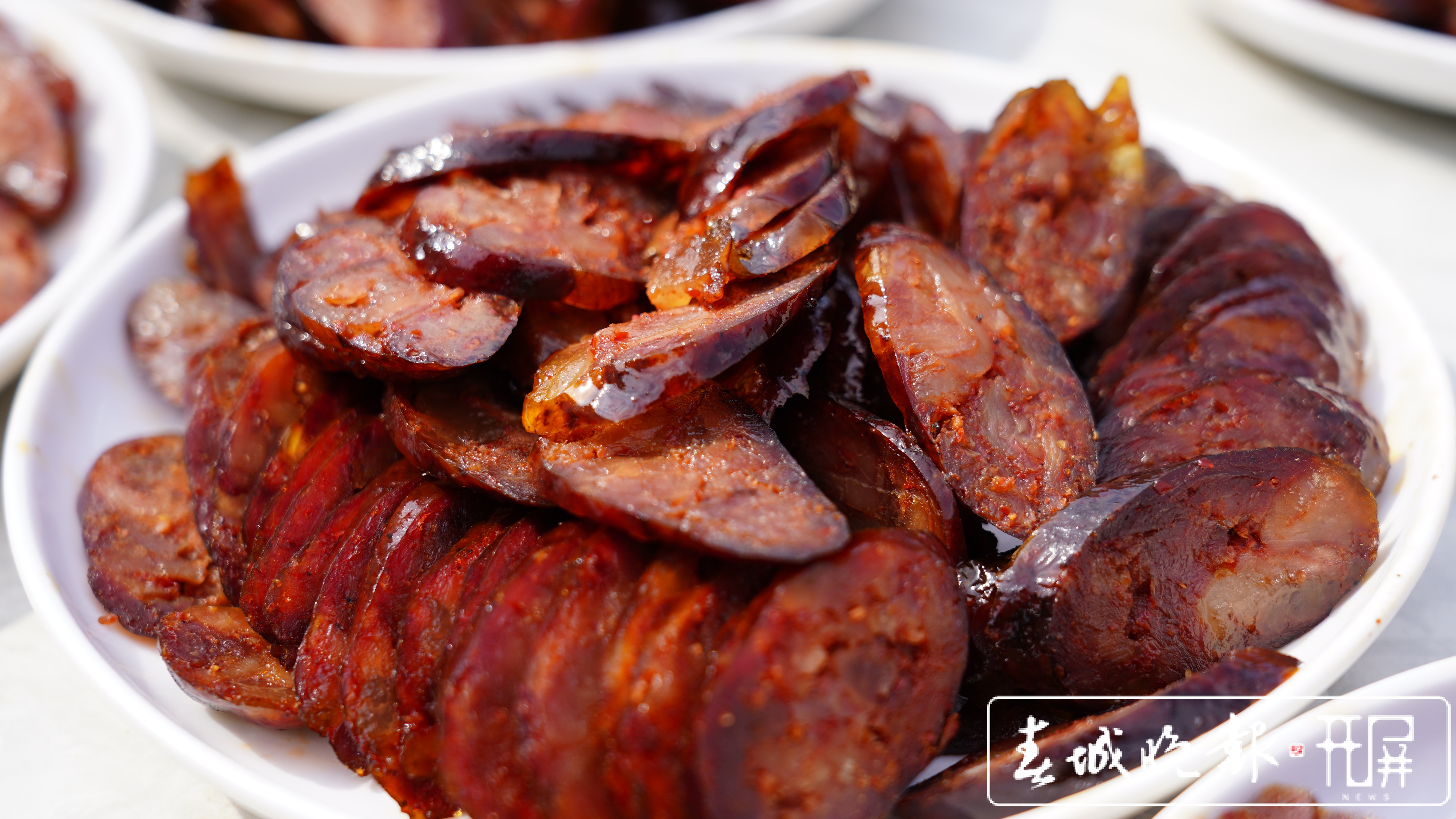 就地过年也温暖！独特年饭送进宾川宾南高速工地