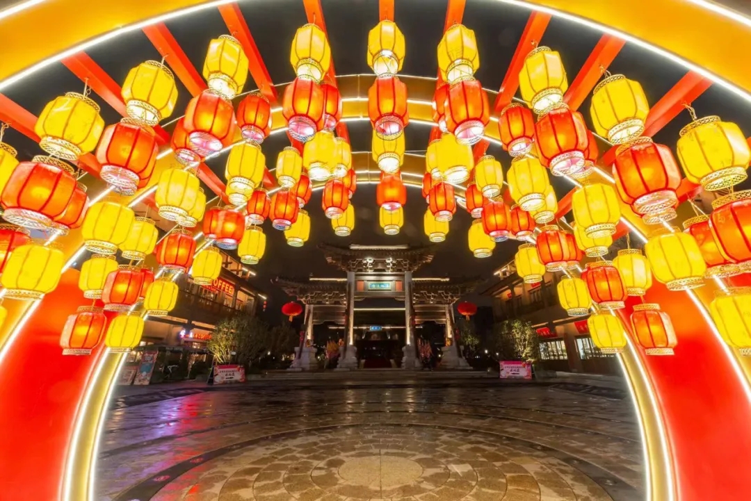 昆明融创文旅城3.webp.jpg