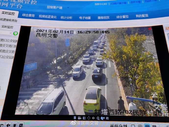 昆明交警