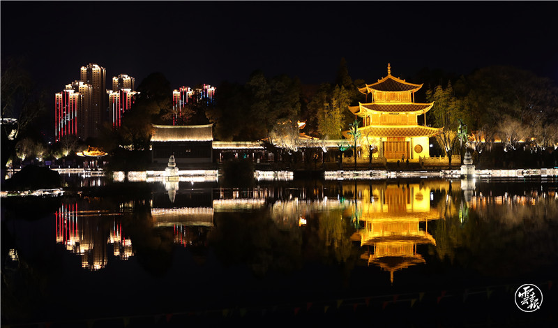 昆明大观公园夜景