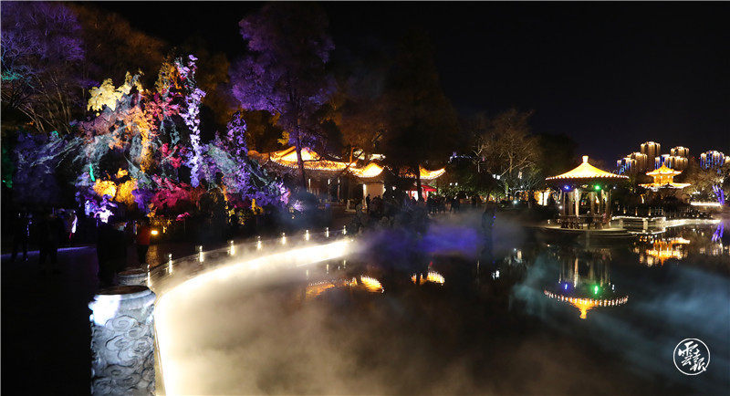 昆明大观公园夜景