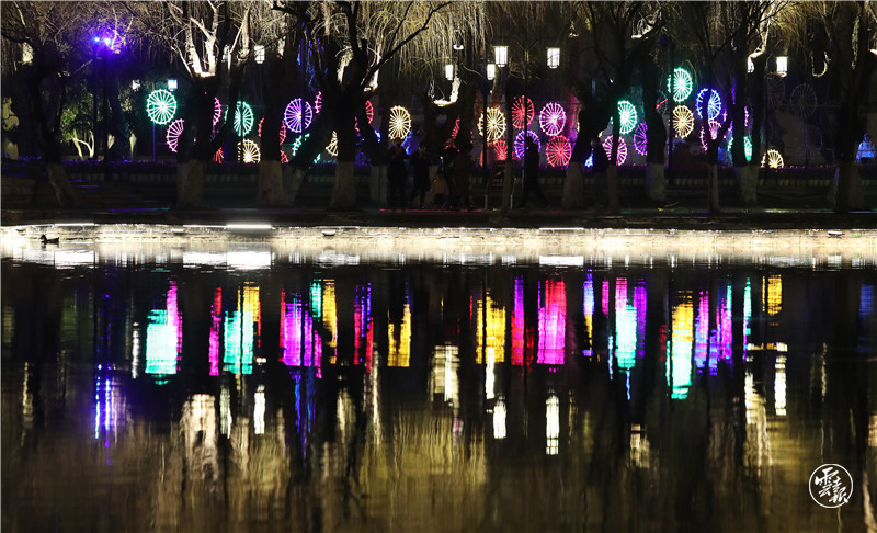 昆明大观公园夜景