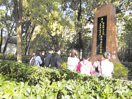 沿着高速看中国·走进云南 春城晚报-开屏新闻记者 杨质高 罗宗伟 摄