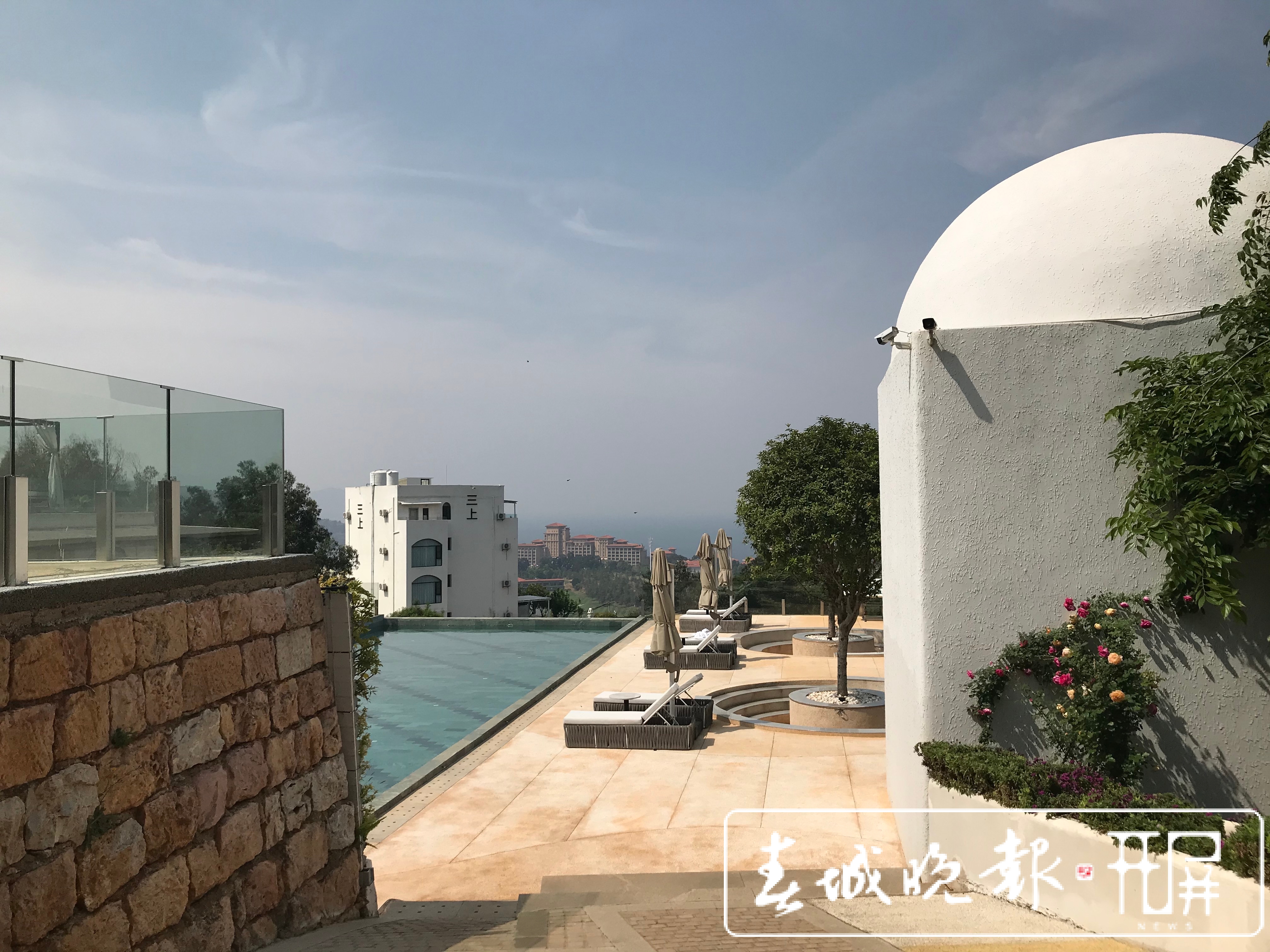 抚仙湖畔藏着个书店，只想到里面“虚度时光” 春城晚报-开屏新闻记者 闵楠 秦蒙琳 李春丽 马楠 蒋琼波 崔敏 摄影报道