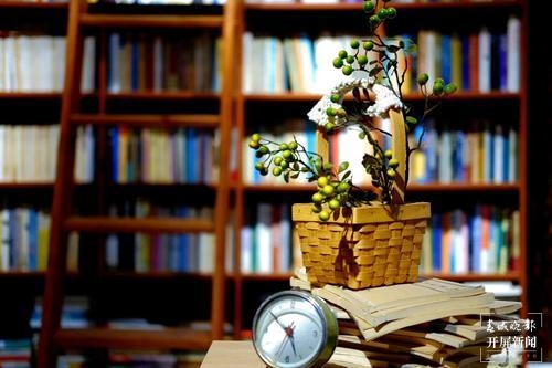 昆明东方书店(春城晚报-开屏新闻记者 闵楠 摄)