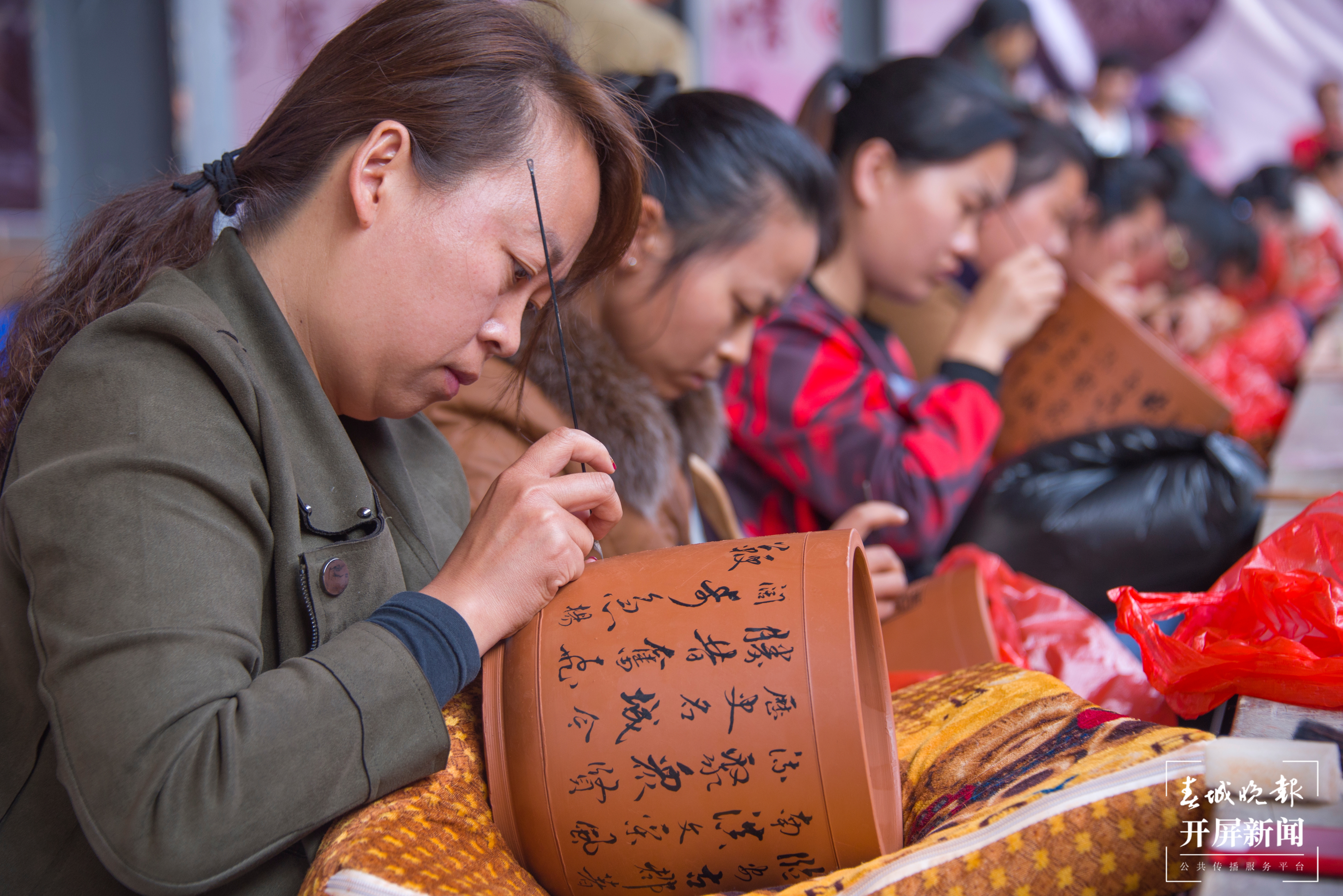 发掘建水古窑遗址揭秘紫陶前世基因