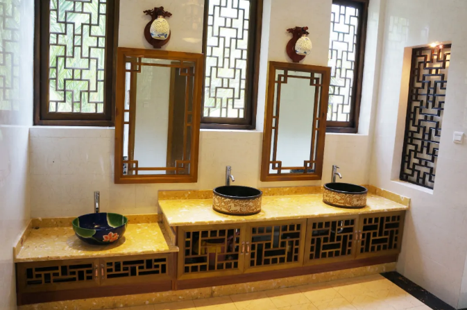 七彩云南的旅游革命！