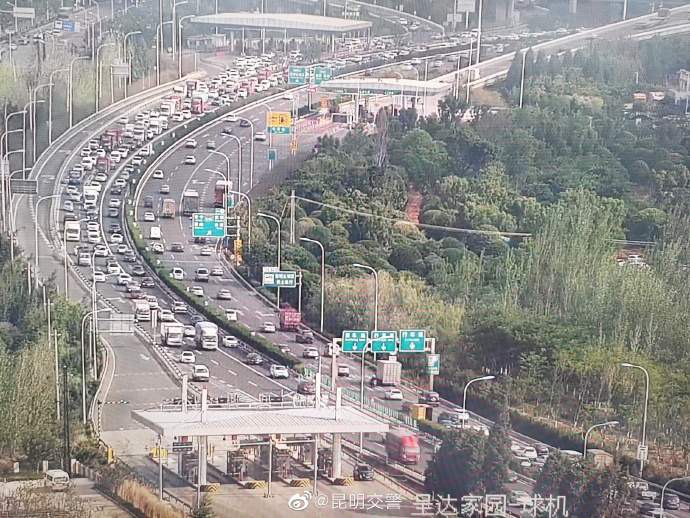 路况（图据昆明交警）