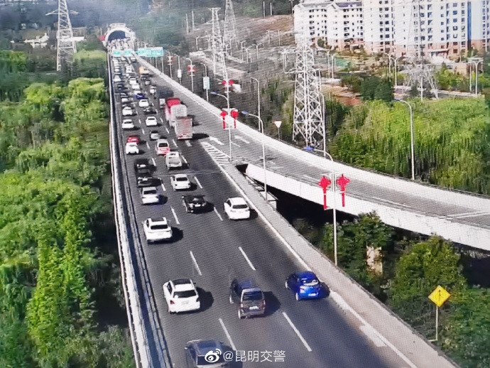 路况（图据昆明交警）