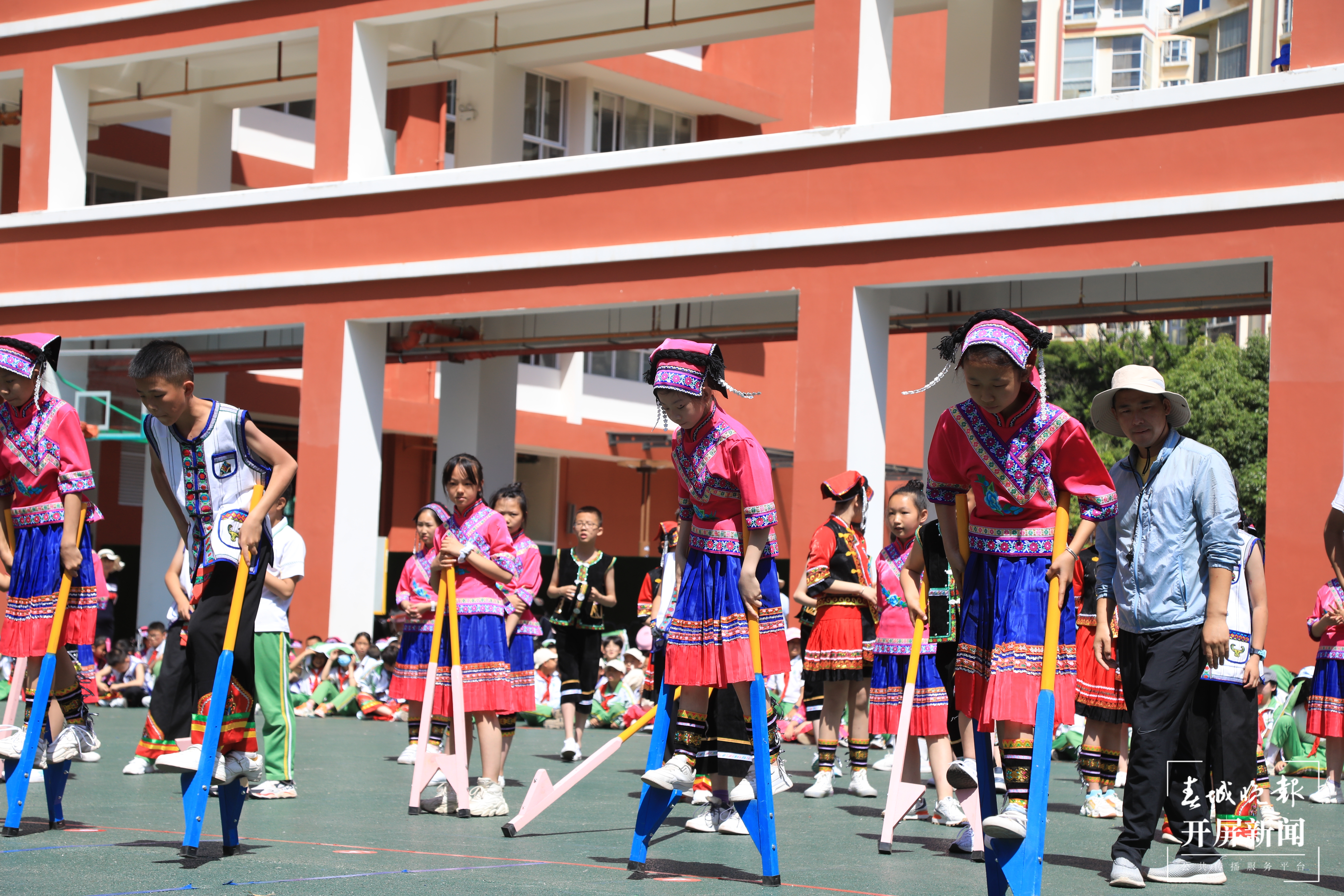 芳草地国际学校