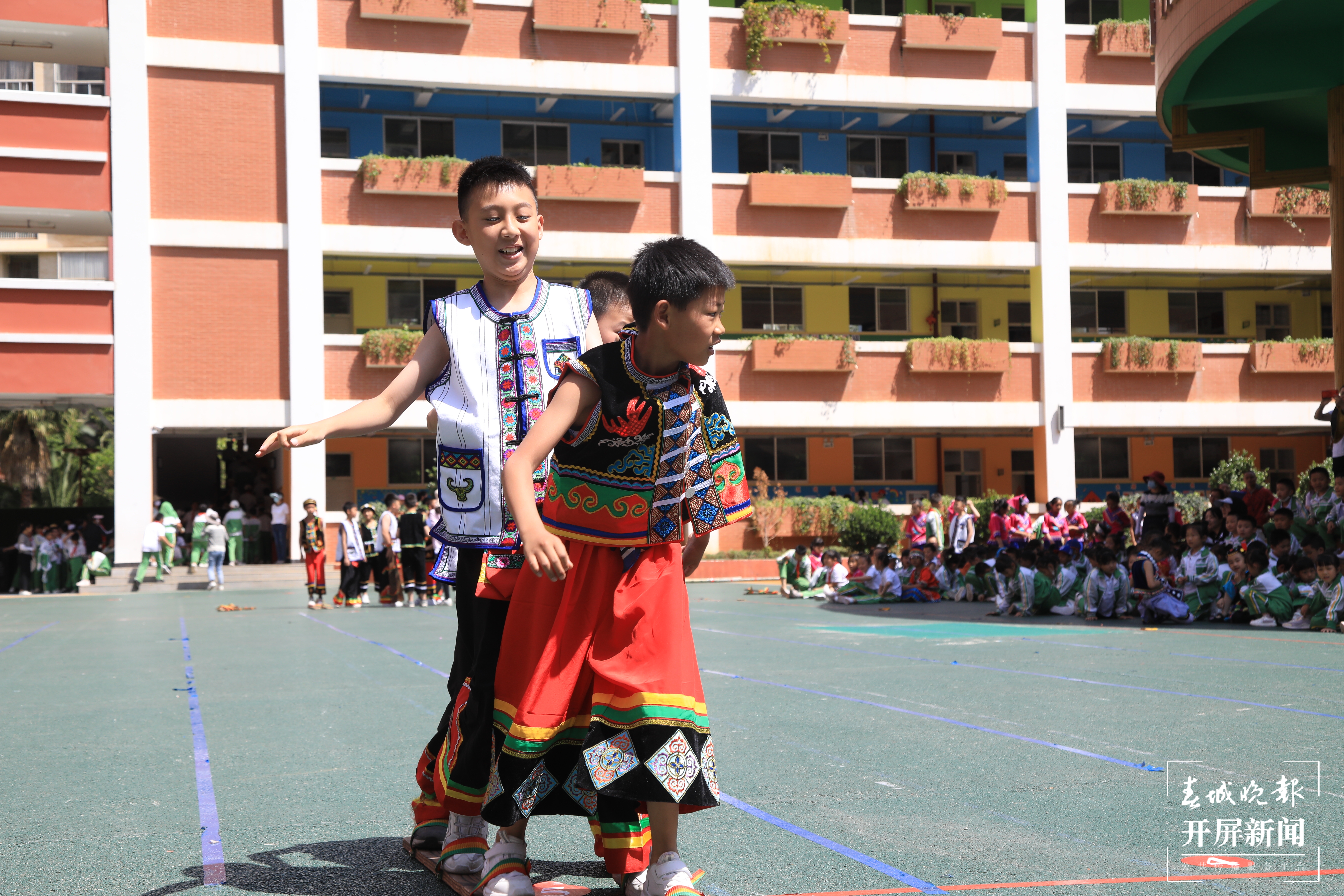 芳草地国际学校
