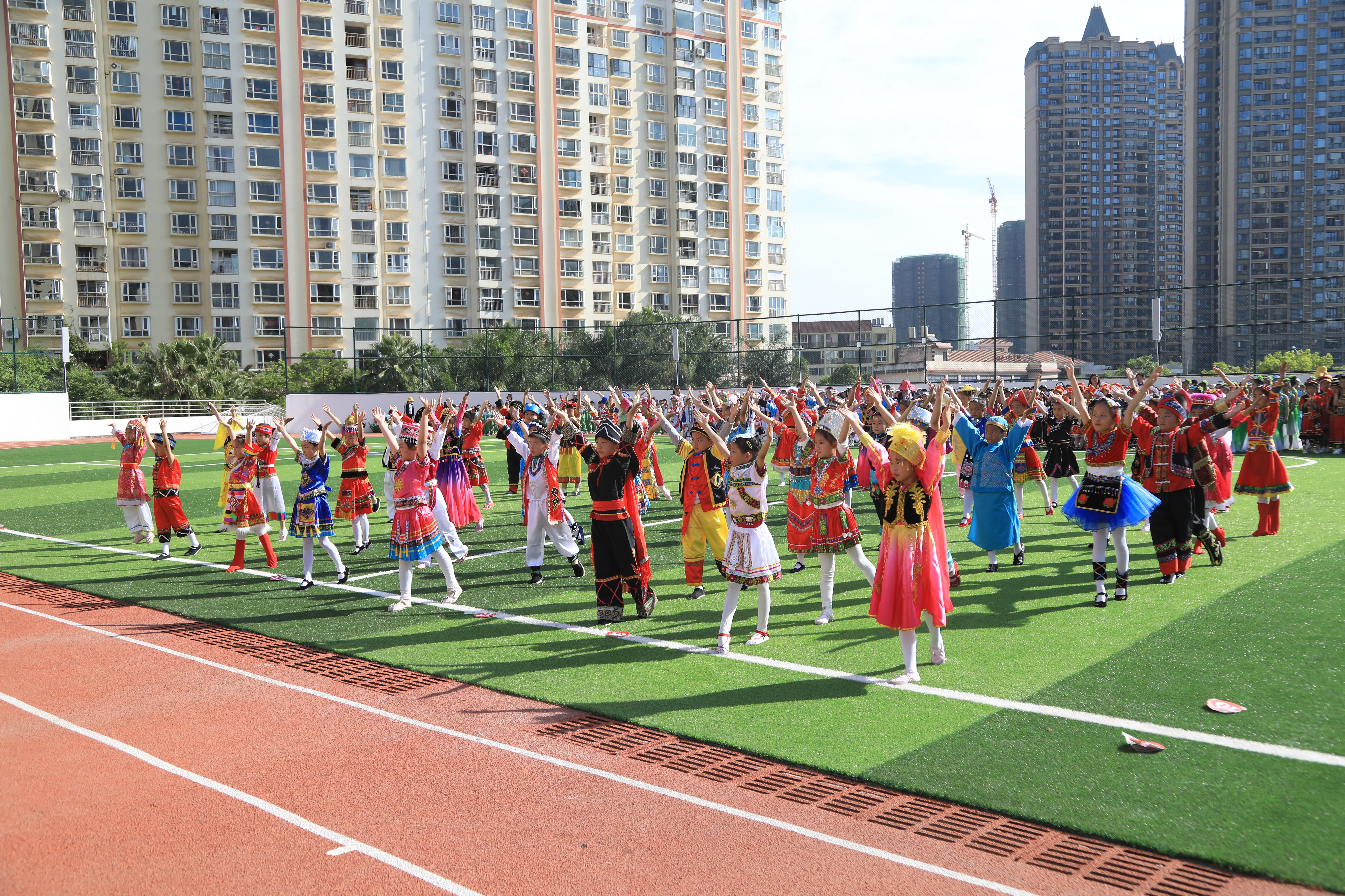 芳草地国际学校