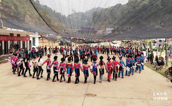 让村民精神富起来！勐海这个拉祜族汉子自掏腰包建了支“扶智工作队”