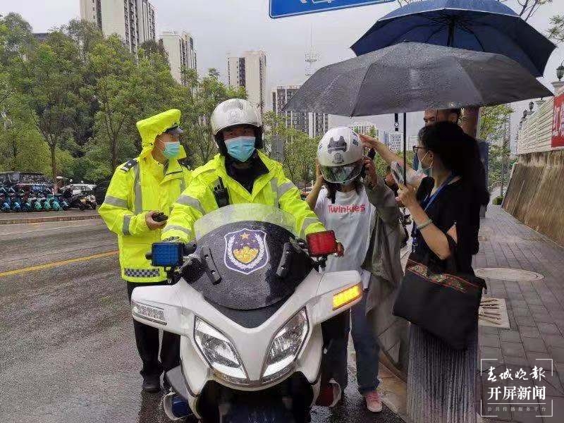 玉溪师院附中2 - 副本.jpg