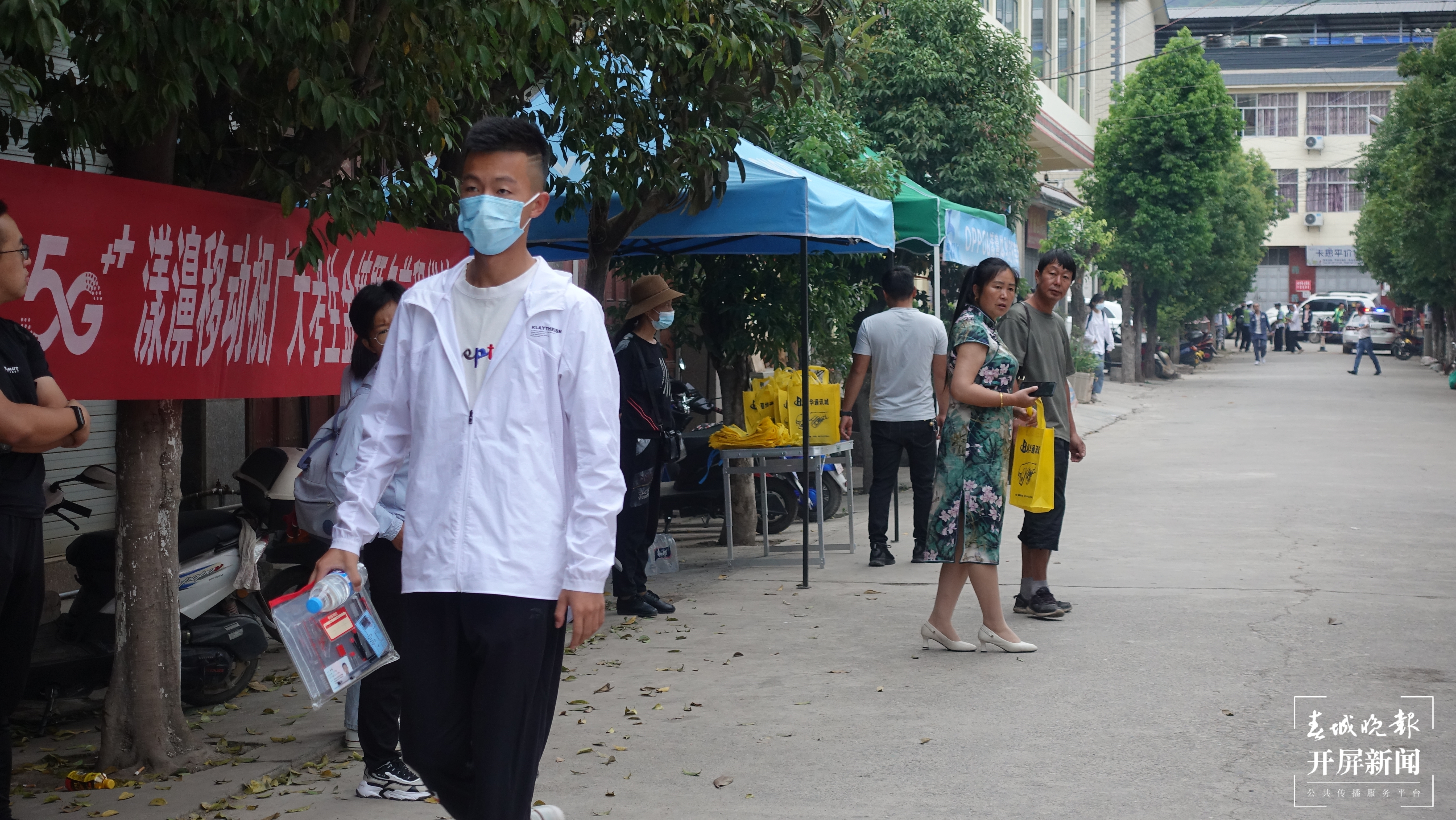 不负青春！大理漾濞学子“板房考场”迎高考（春城晚报-开屏新闻记者秦蒙琳摄影报道）