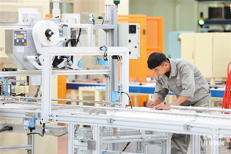 从高速发展向高质量发展迈进——云南中烟红云红河集团红河卷烟厂易地技改搬迁建设项目纪实