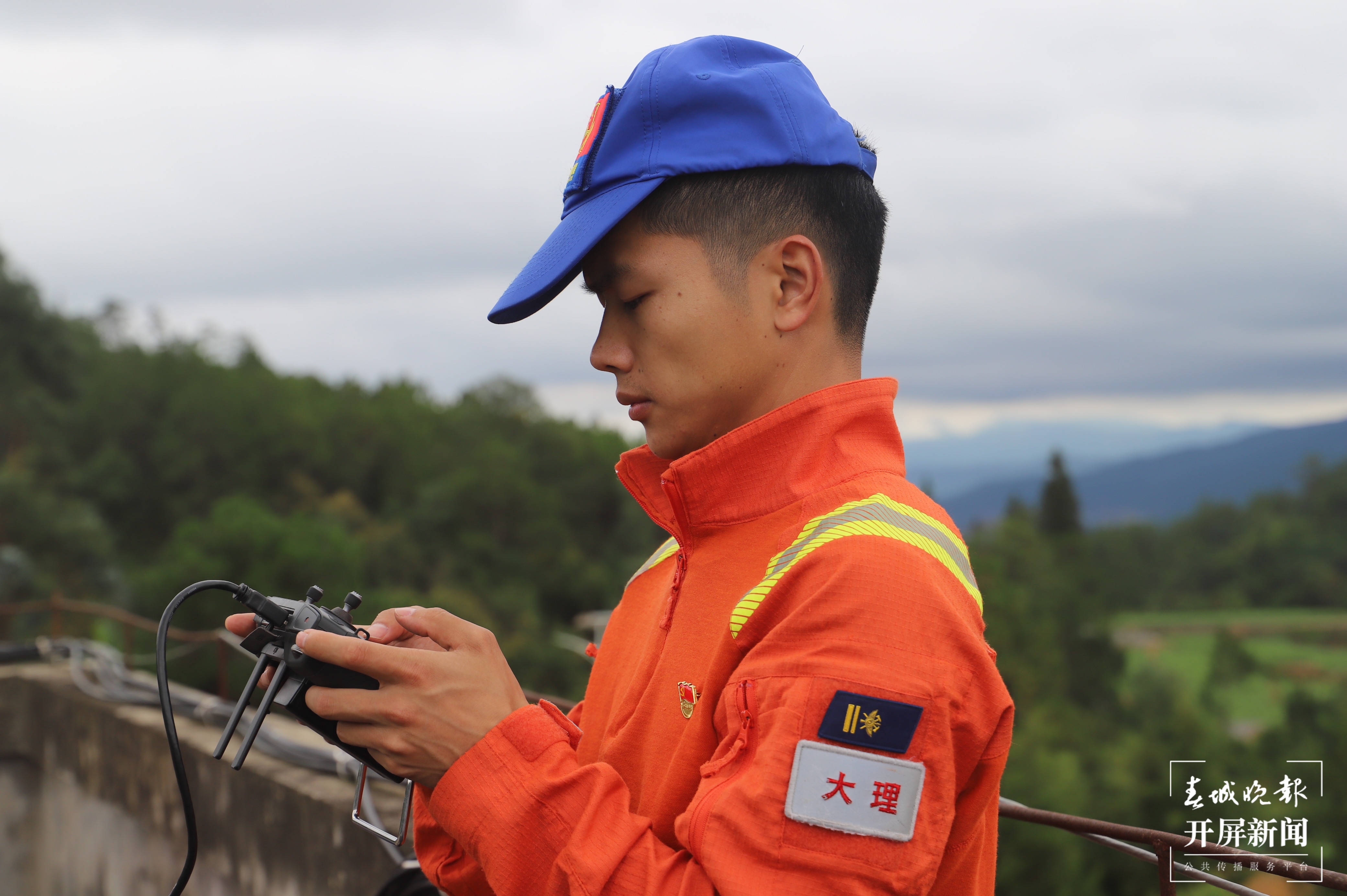 象群向南迂回迁移10公里！独象仍在晋宁，距象群53.3公里…