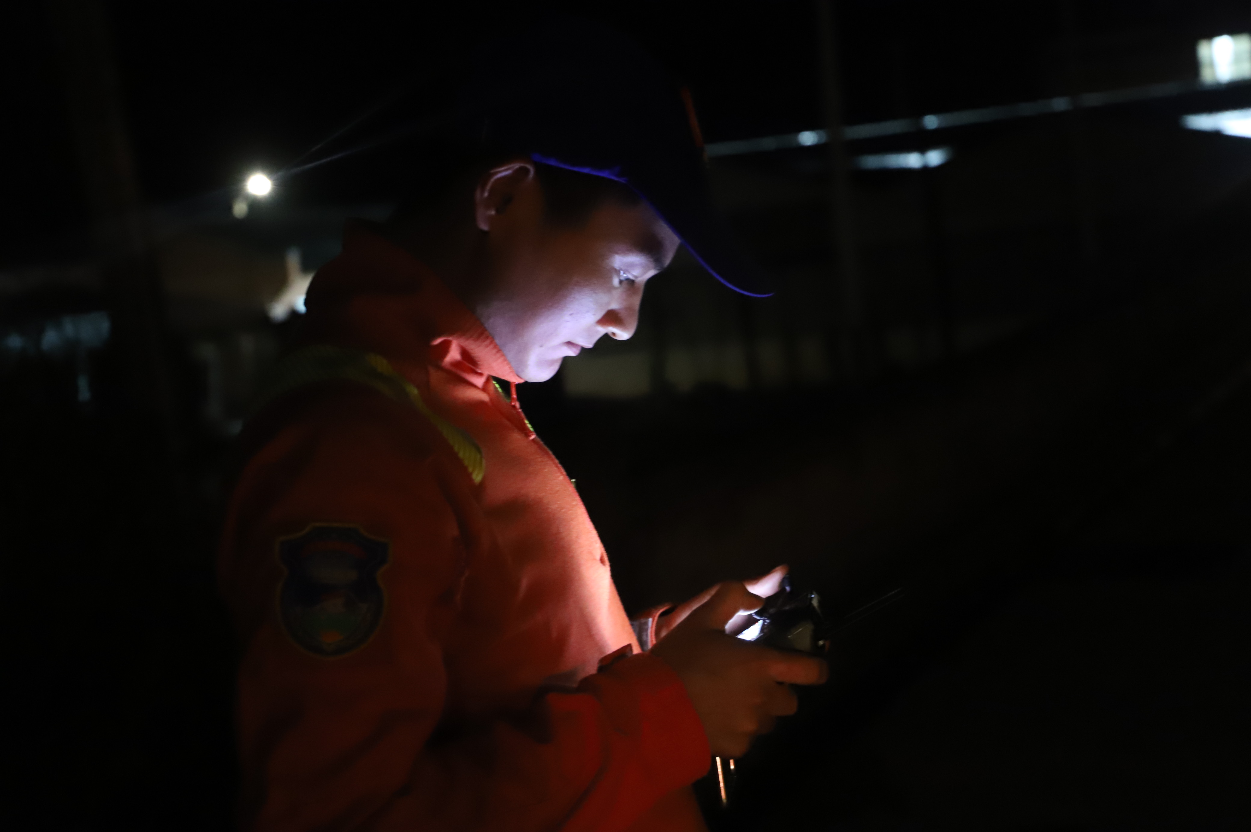 象群持续向东南方向迁移,独象距离象群53.2公里(云南省森林消防总队供图)