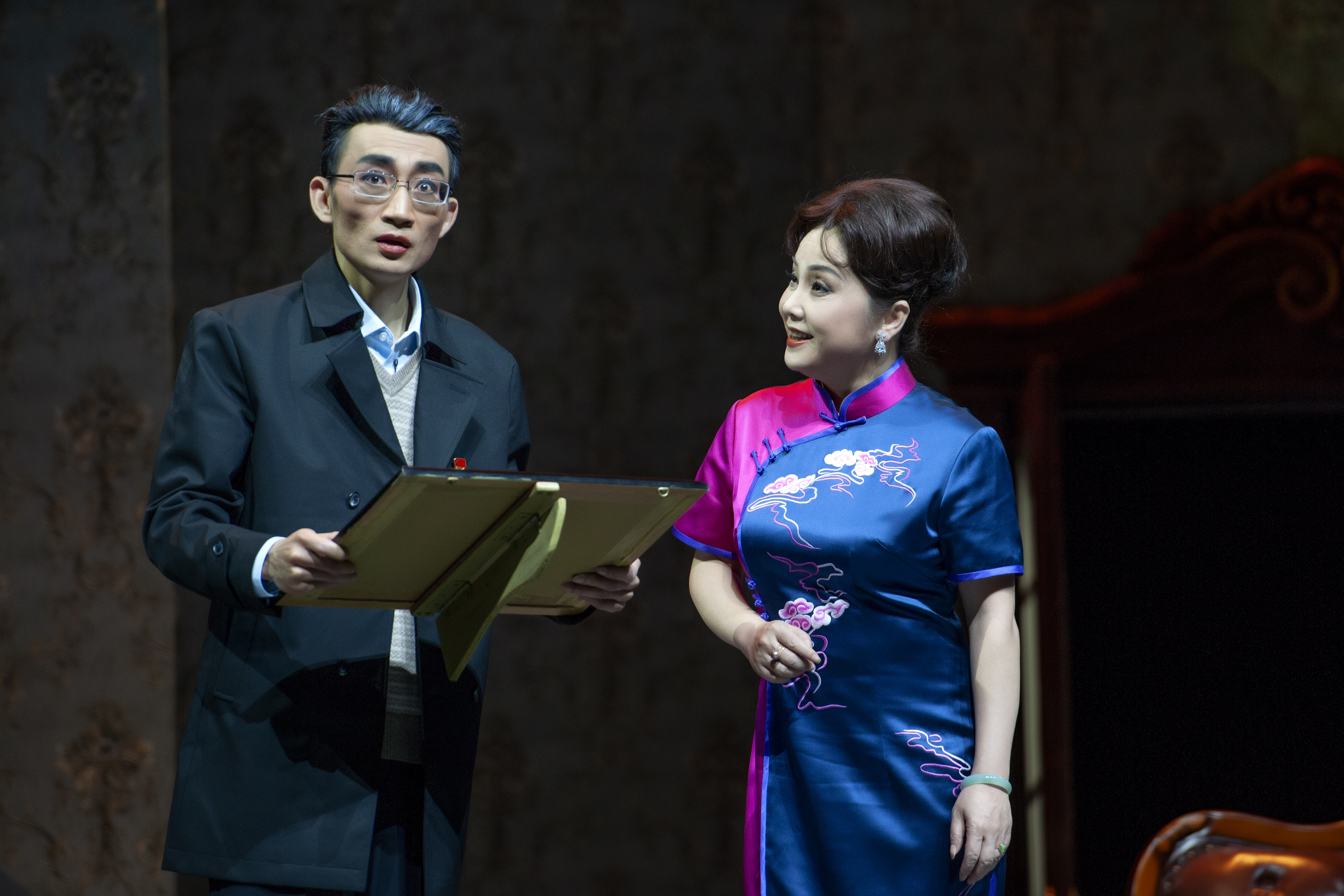 《一夜乾坤》剧照 (5).jpg