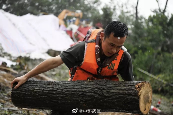 有你们，河南一定中 人民日报2.webp.jpg