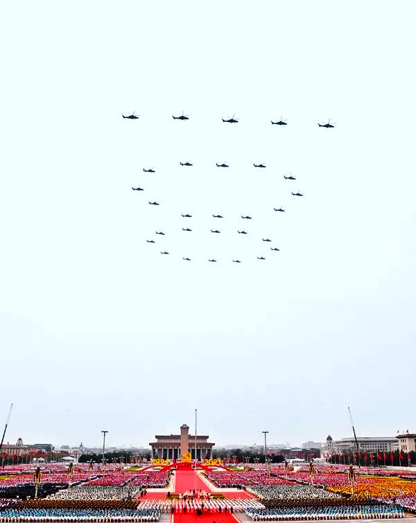 解放军报刊发解辛平文章：风展红旗起新航