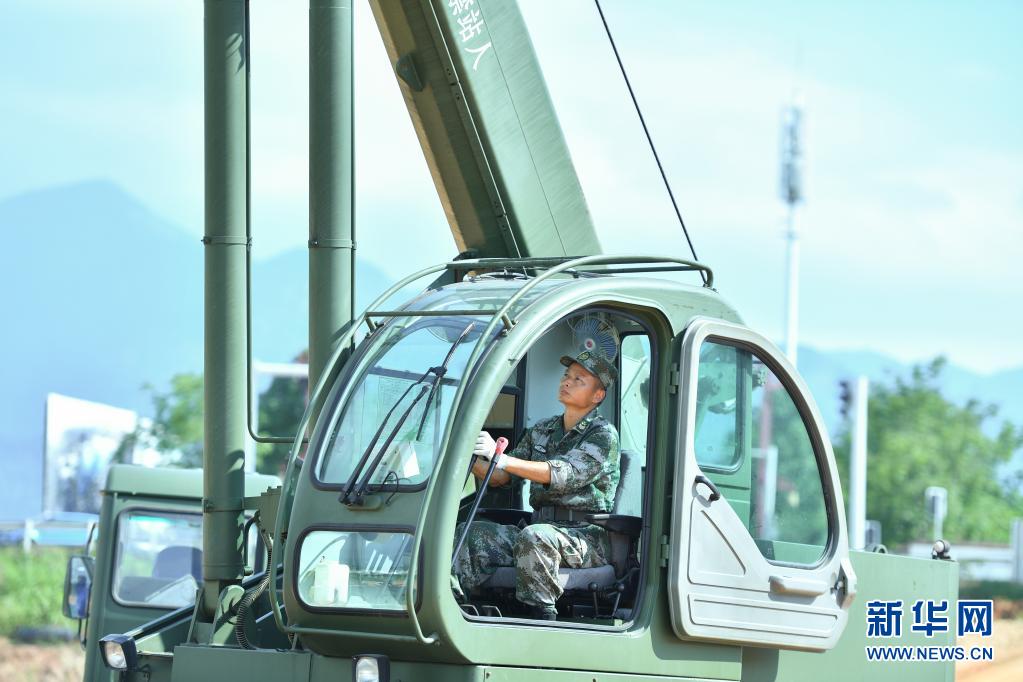 最美新时代革命军人｜高玉华：山间有磐石 久琢玉自华1.jpg