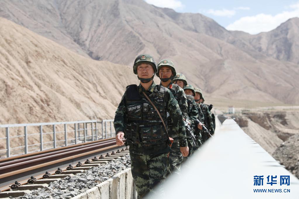 最美新时代革命军人｜杨富祥：把忠诚镌刻在天路上