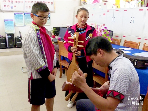 【民族团结进步看怒江】泸水市大兴地镇中心完小：民族团结 花开校园