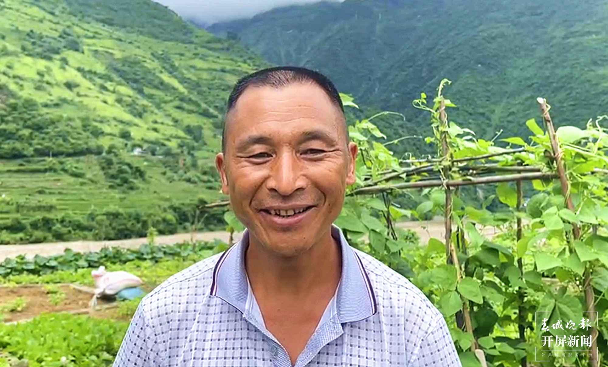 【民族团结进步看怒江】方寸间“微菜园”，社区里“大民生”