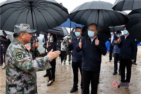 阮成发在怒江州传达学习习近平总书记重要回信精神、督促检查疫情防控和边境立体化防控体系建设