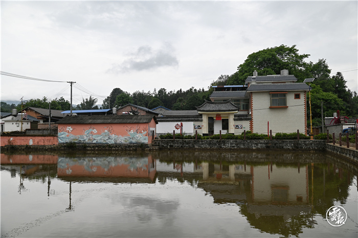 紧跟时代步伐 共同繁荣发展 云报客户端4.jpg