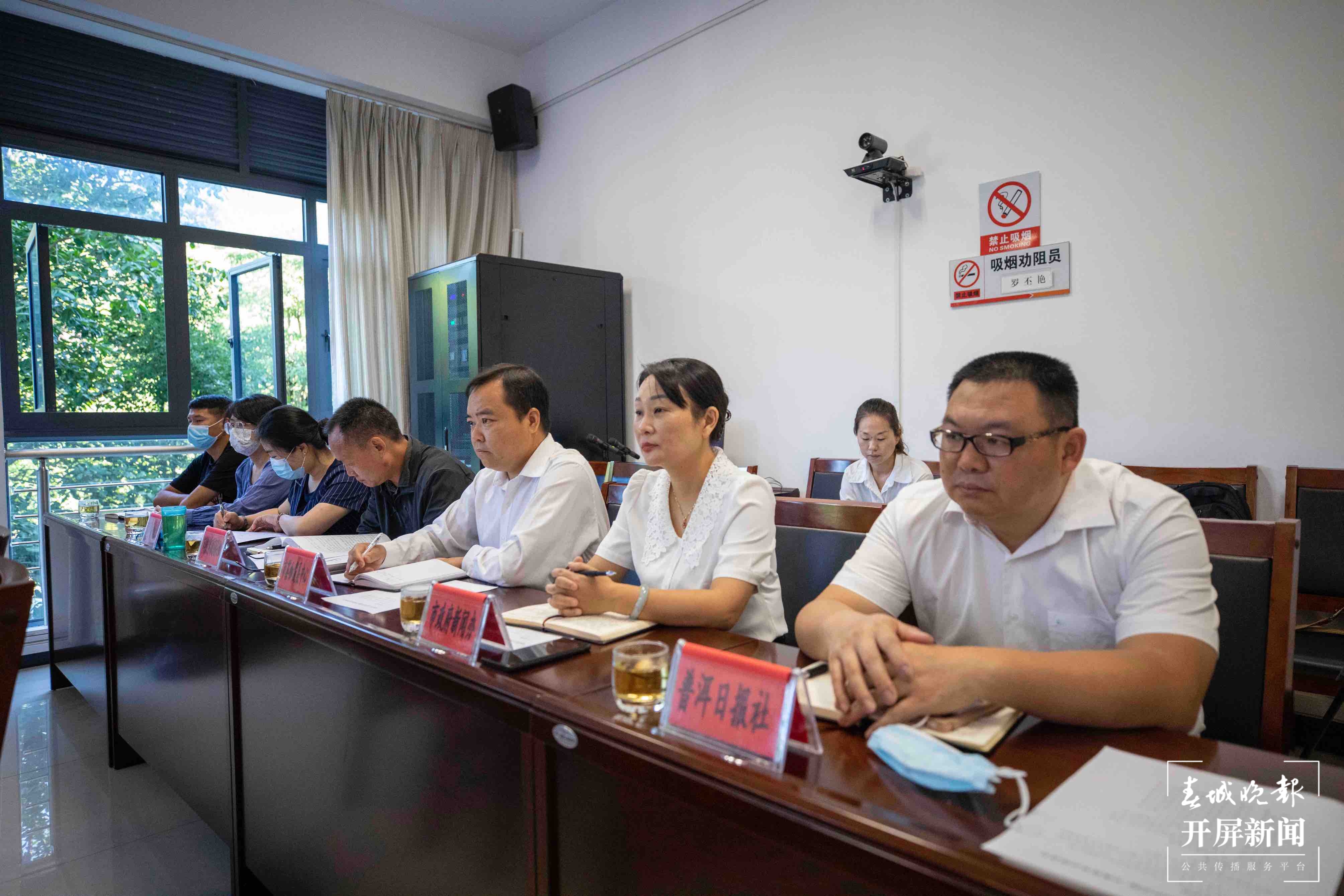 “新征程上的普洱实践” 全媒体采访座谈会在普洱举行4.jpg