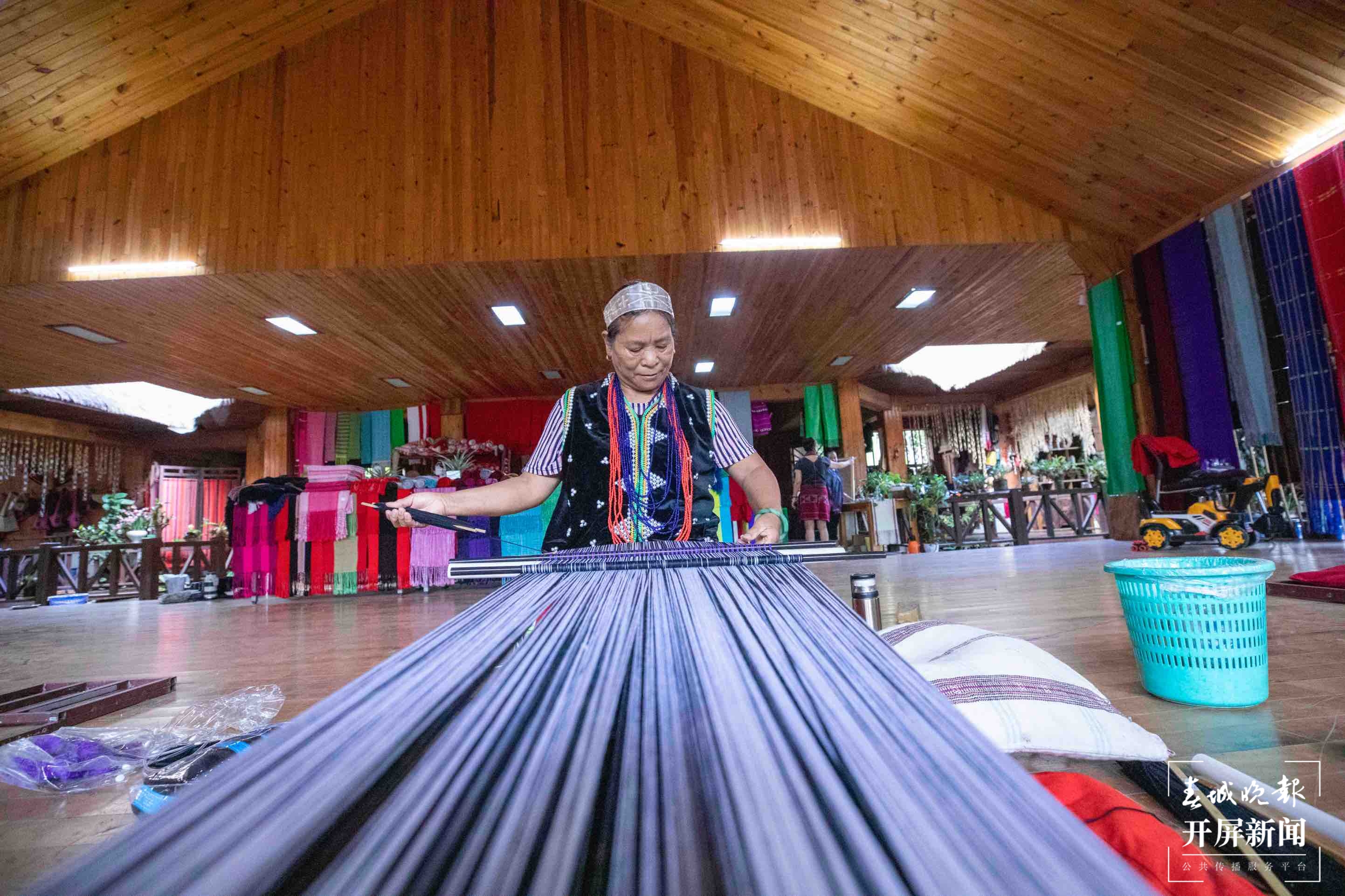 新征程上的普洱实践 | 李宪兰:让非遗活起来、传下去、走得远