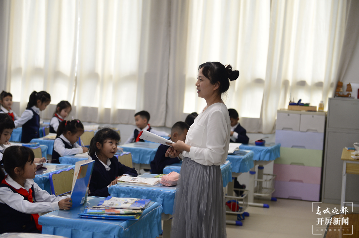 每天早上能多睡会，多校试行弹性上下班！“双减”后昆明家长老师这样度过…