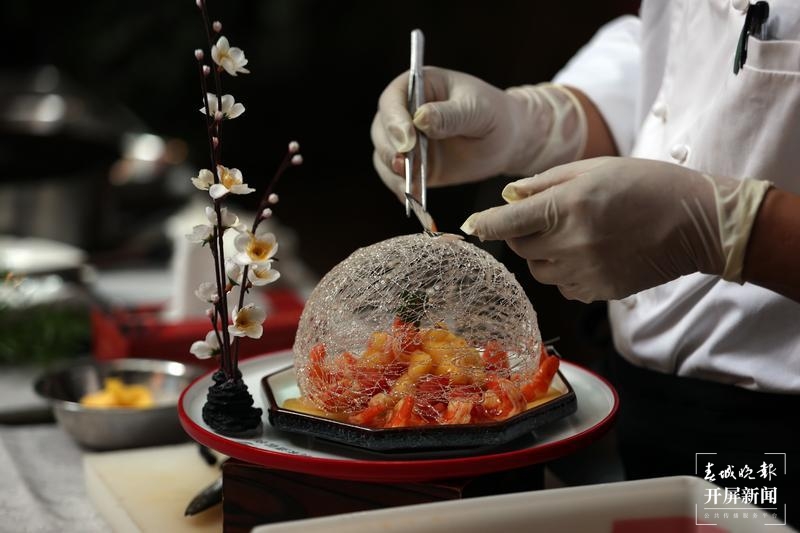 人参果做菜已有50多道美食，色香味俱佳 颇有满汉全席盛大感