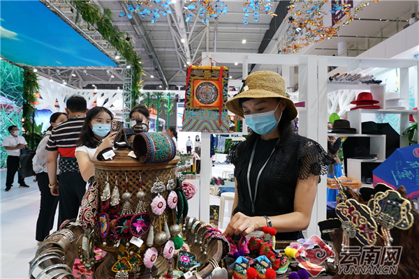 云南展区综述 云南网11.jpg