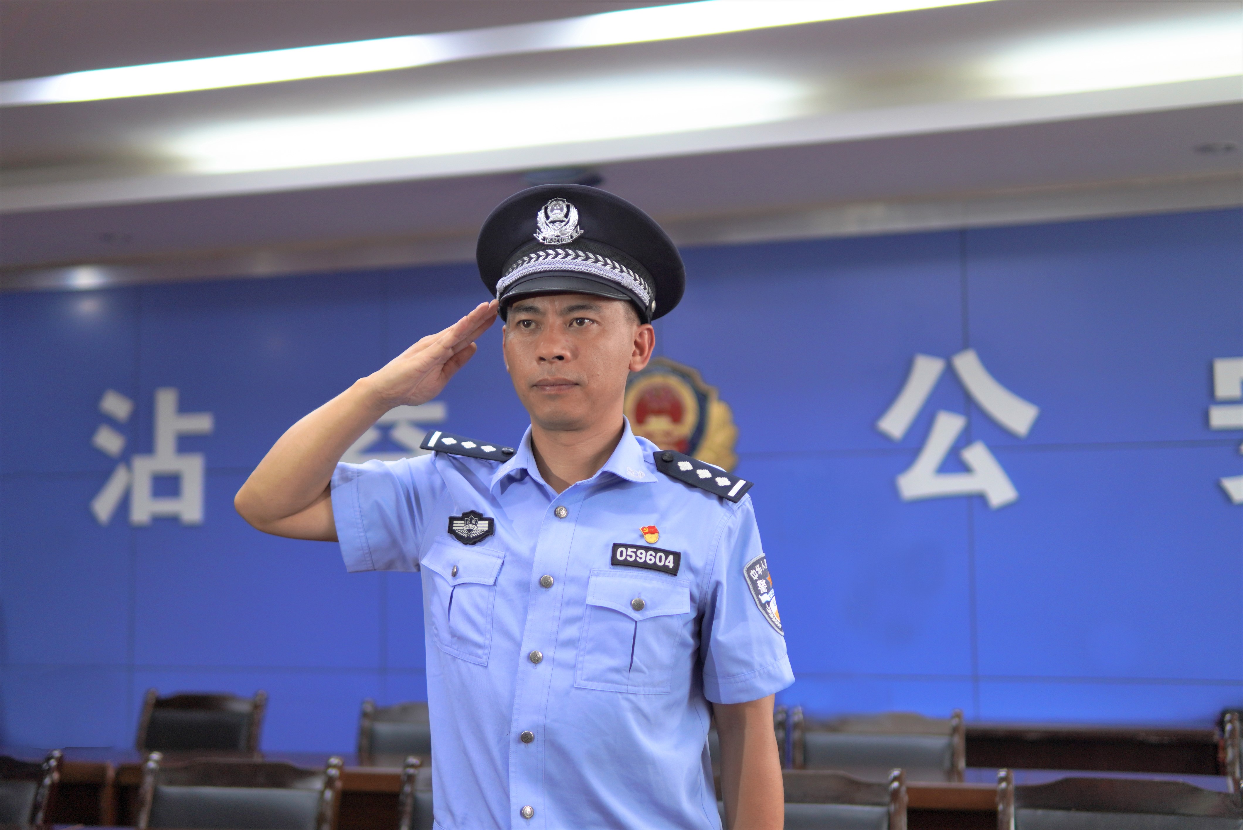 我叫“国庆”，今天与国同庆