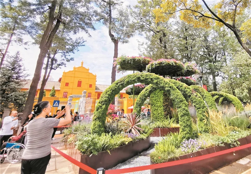 昆明国庆假期 图片来源于都市时报