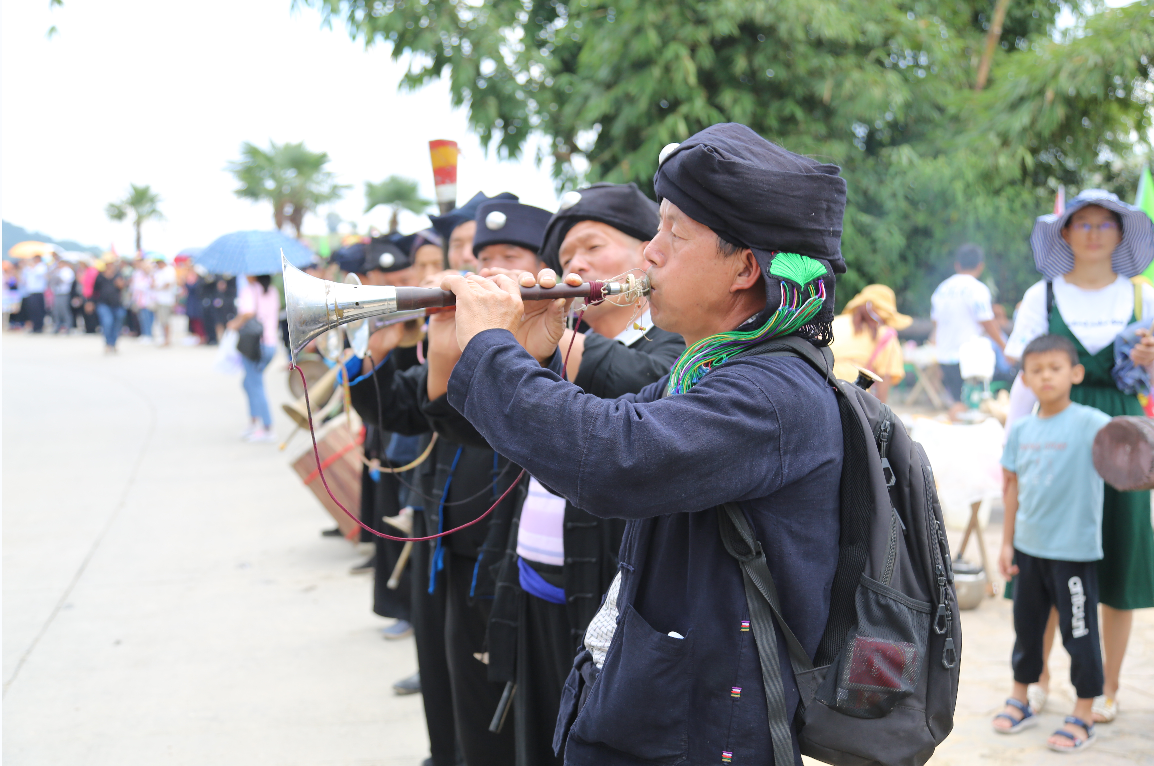梯田变赛场！元江哈尼山寨国庆玩出新花样