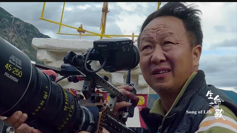 生命之歌导演.jpg