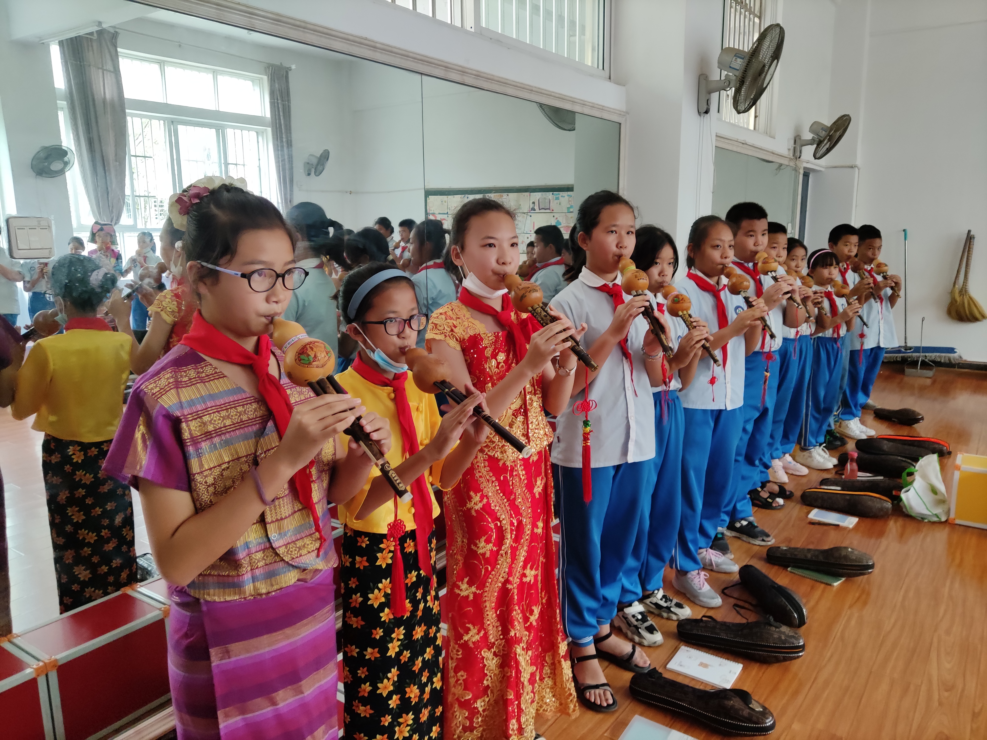 【民族团结进步看德宏】民族团结浸润校园 多彩活动铸牢中华民族共同体意识