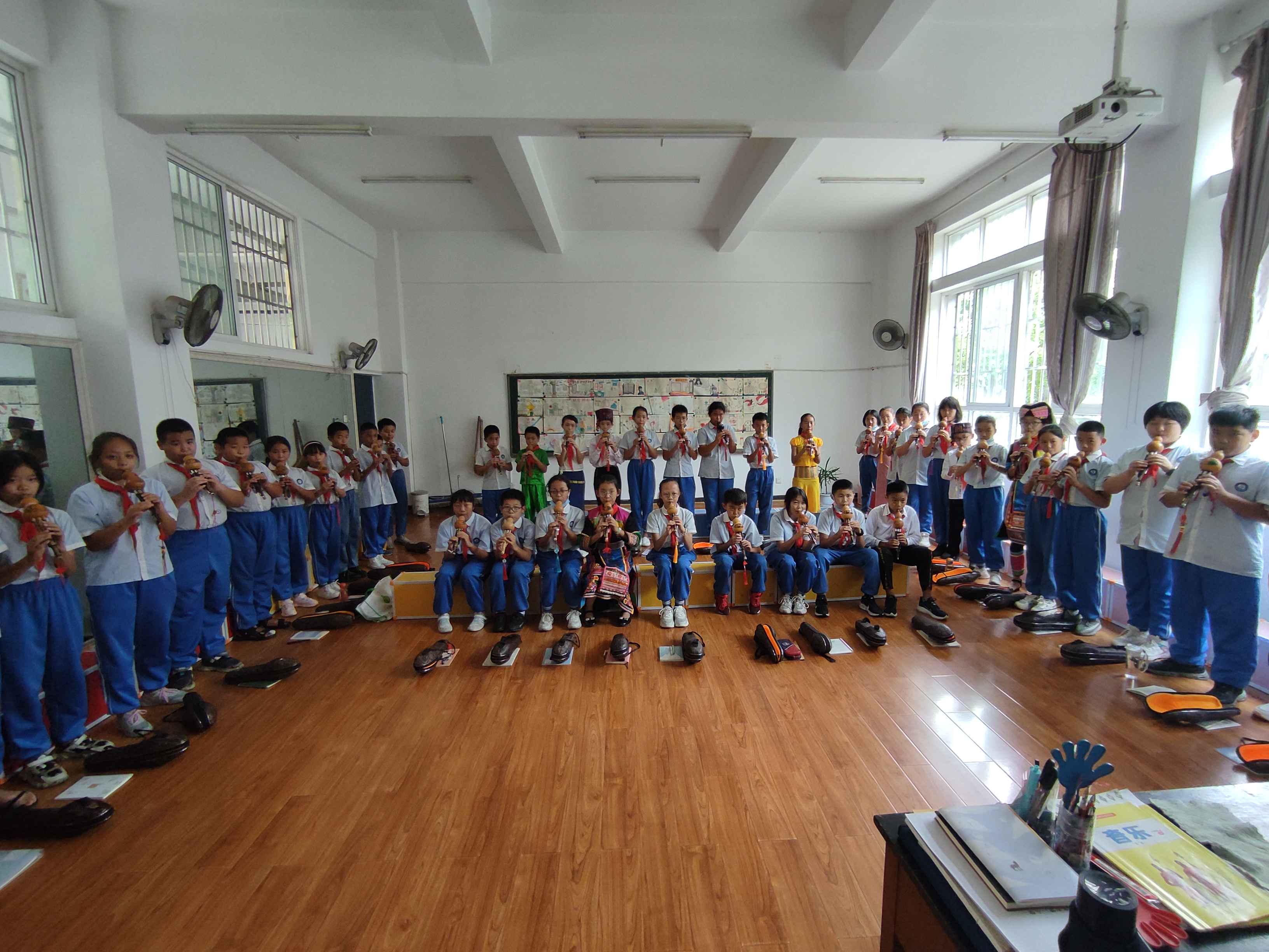 【民族团结进步看德宏】民族团结浸润校园 多彩活动铸牢中华民族共同体意识