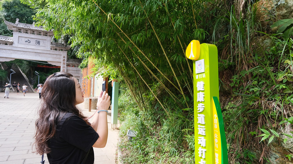 “百年锡都正青春”