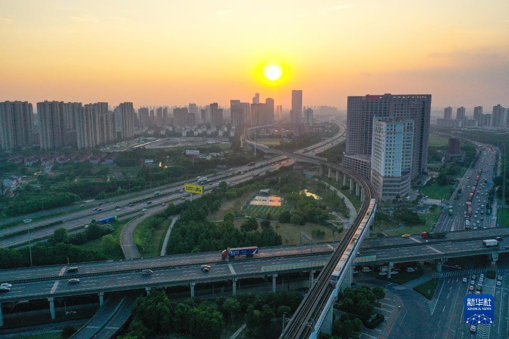 新思想引领新征程·时代答卷丨御风而行向未来——习近平总书记谋划推动长三角一体化发展谱写新篇章