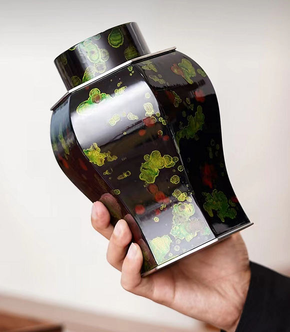 【百年锡都正青春】“锡文化+”:铣刀刻匠心